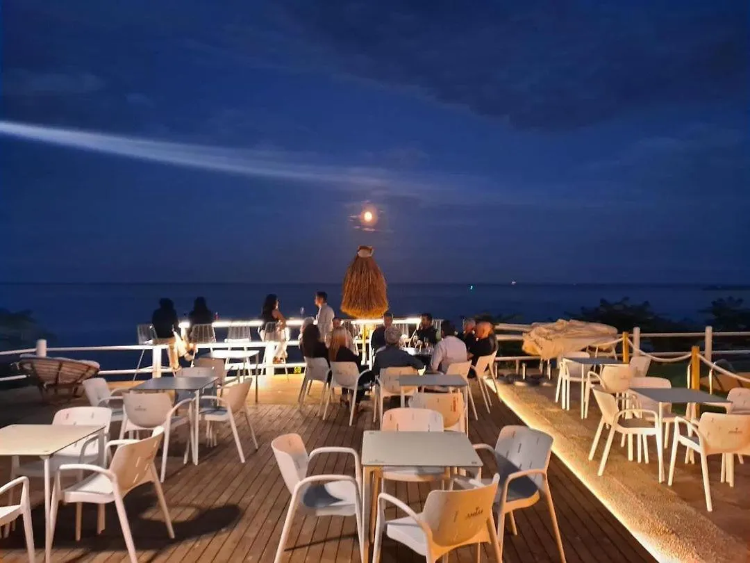 Bahia De Montecarlo Hotel Alcanar Guest house